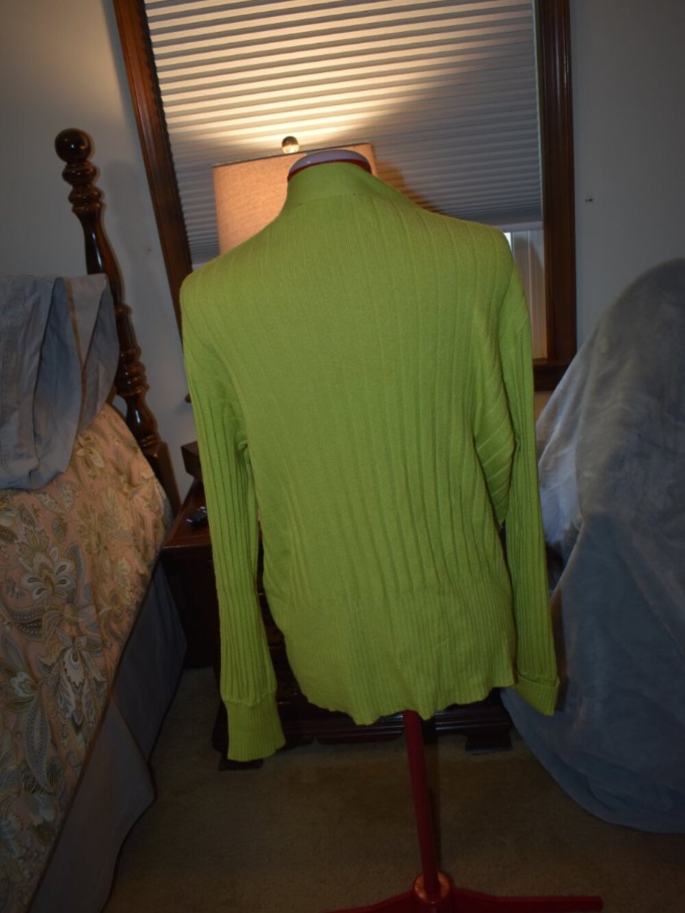 cardigan - Picture 4 of 5